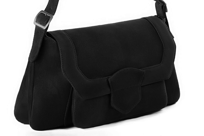 Handcrafted women's luxurious elegant handbag in premium matt black leather. Perfect for elevated everyday style.   
                Choose from our luxurious collections of leather and fabric to perfectly match your handbags to your outfits.
